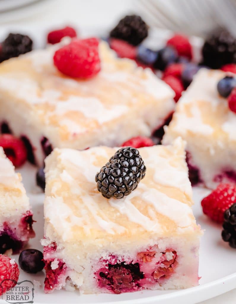 berry cake topped with berries