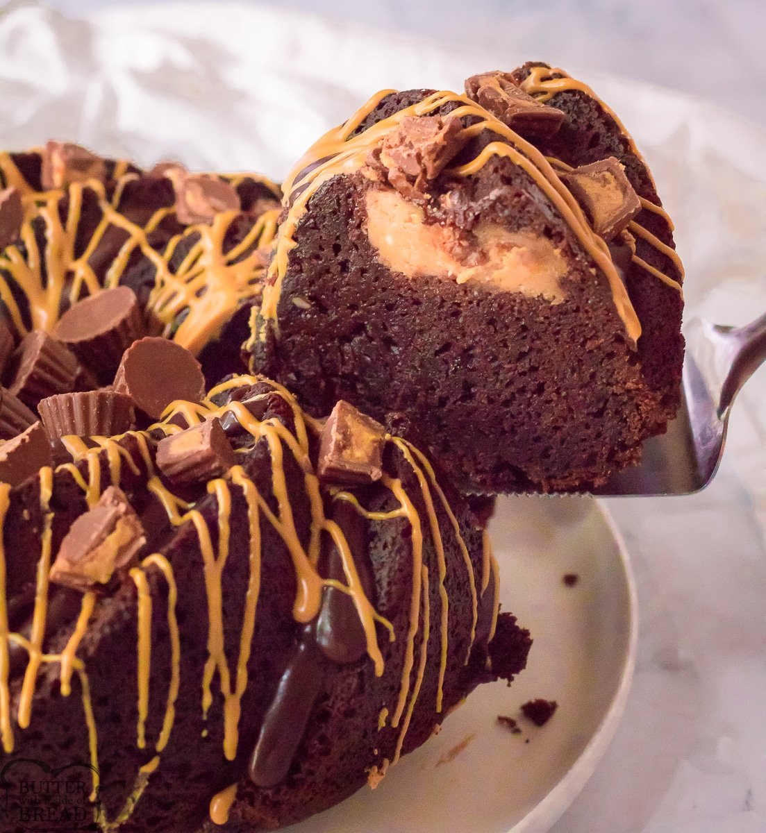 Mini Peanut Butter Chocolate Bundt Cake - Recipes