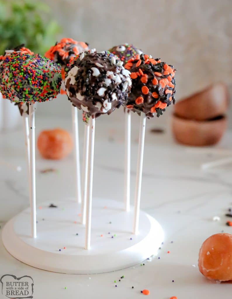 Halloween donut hole cake pops