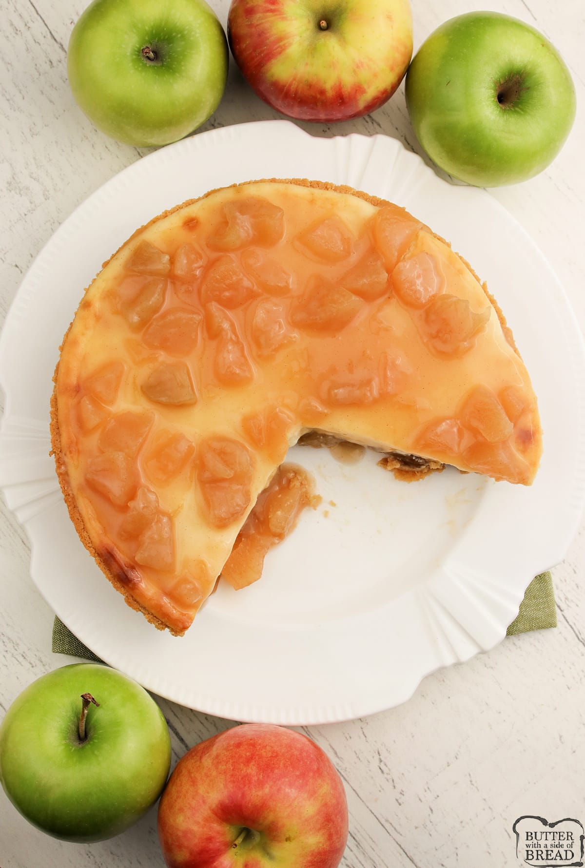 Cheesecake with apple pie filling and caramel