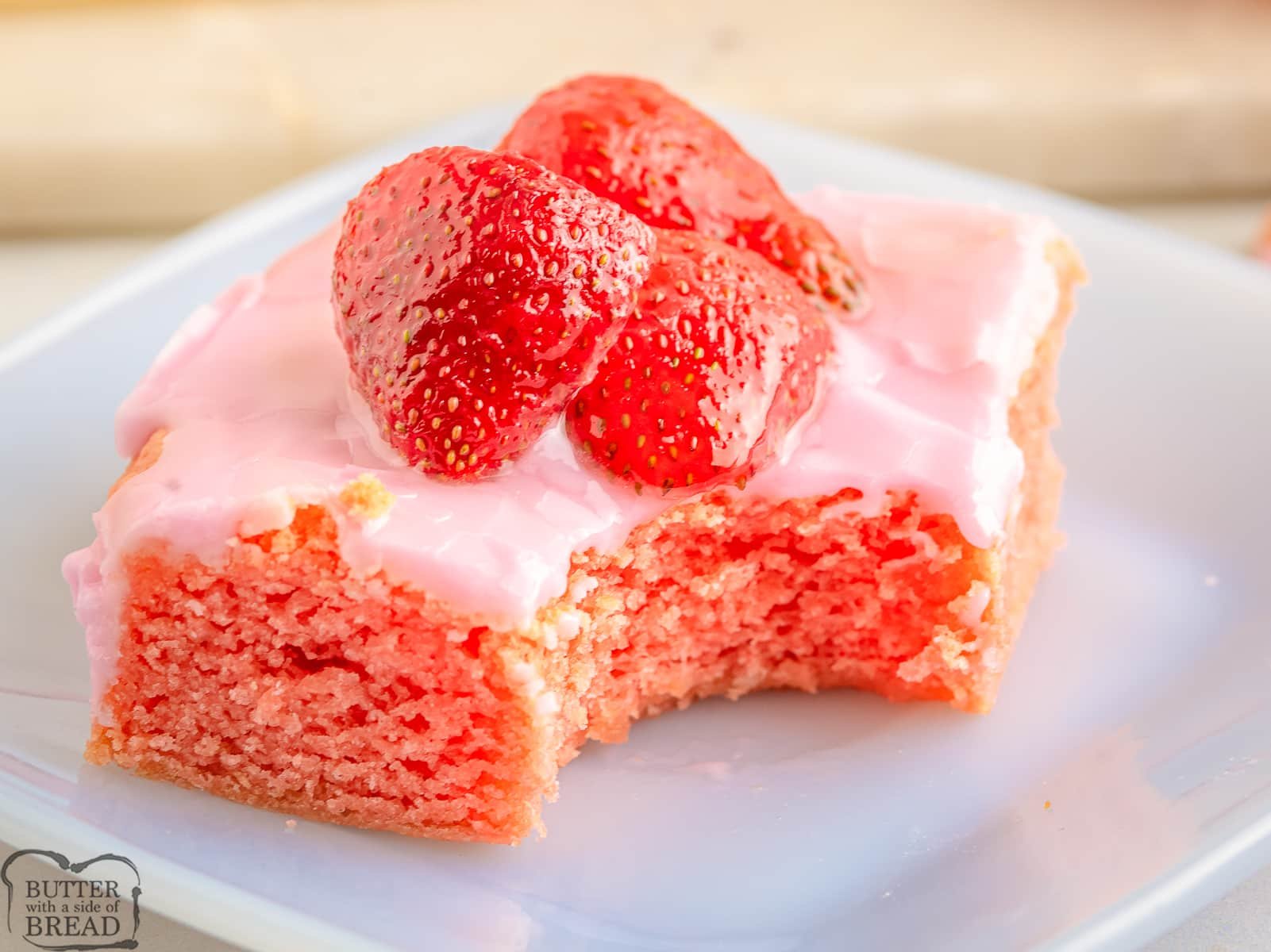 strawberry brownies with cake mix