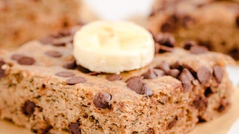 chocolate chip banana bar square