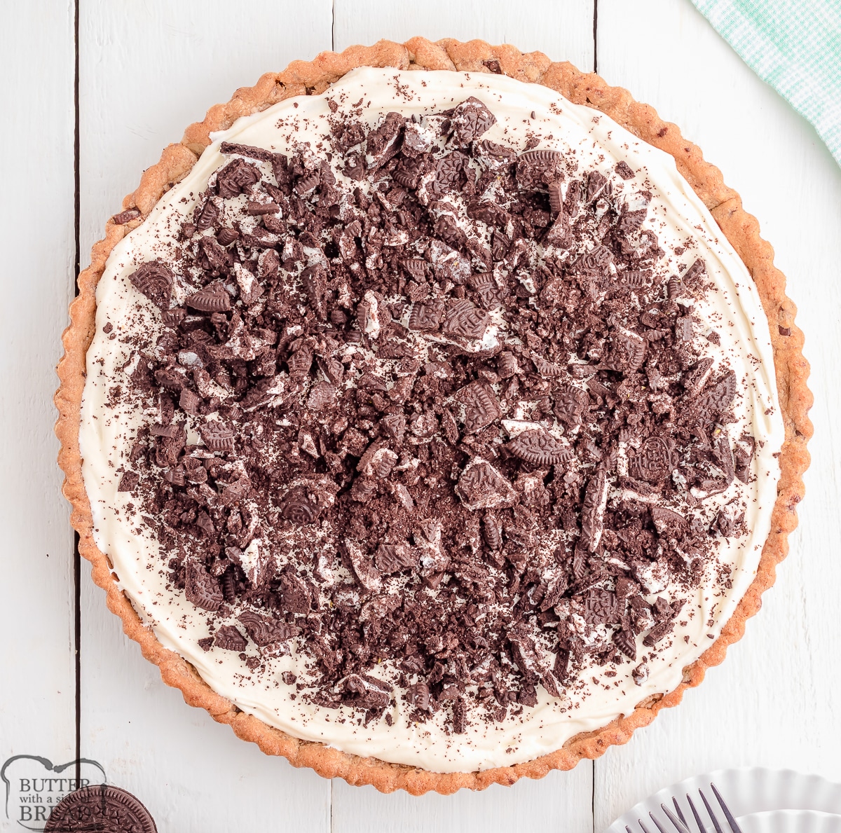 whole oreo cookie pizza