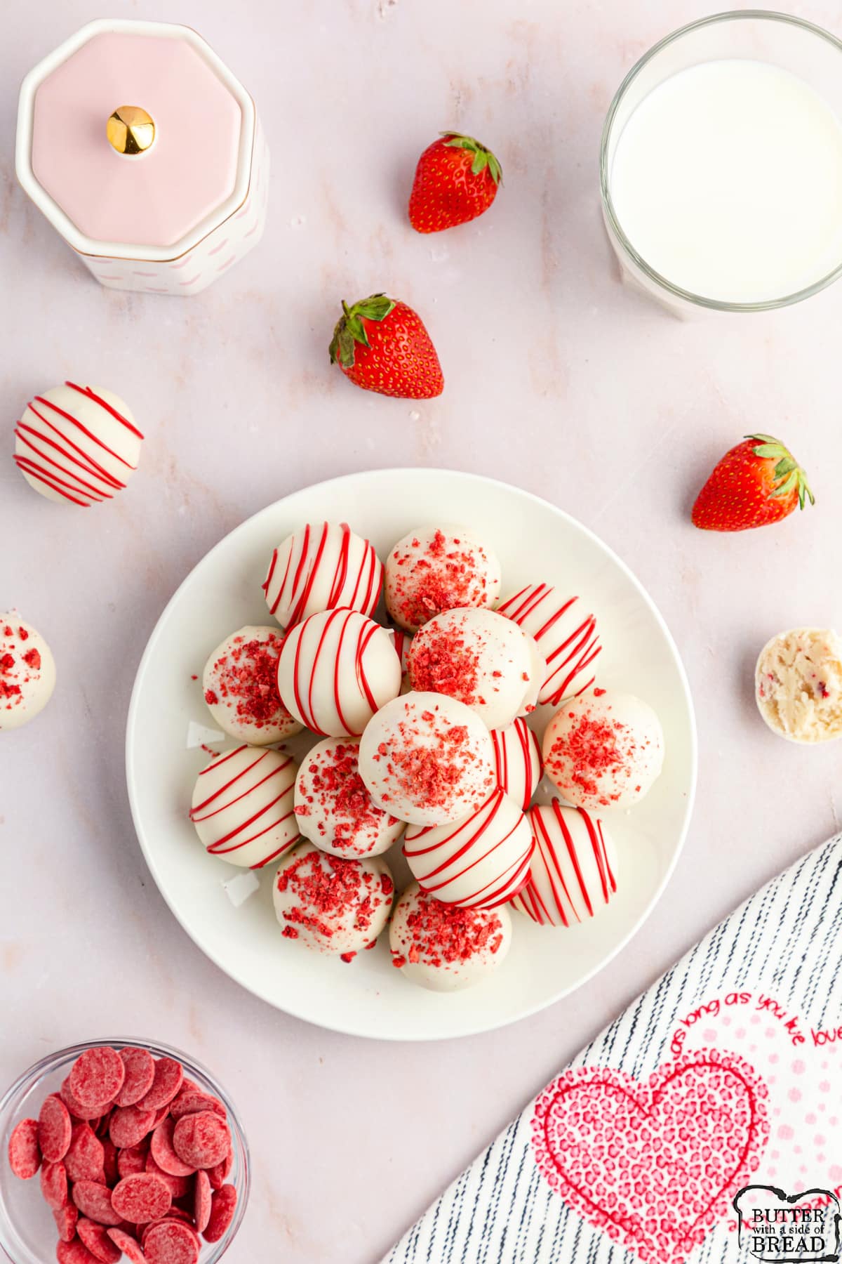No bake cake ball recipe with strawberries