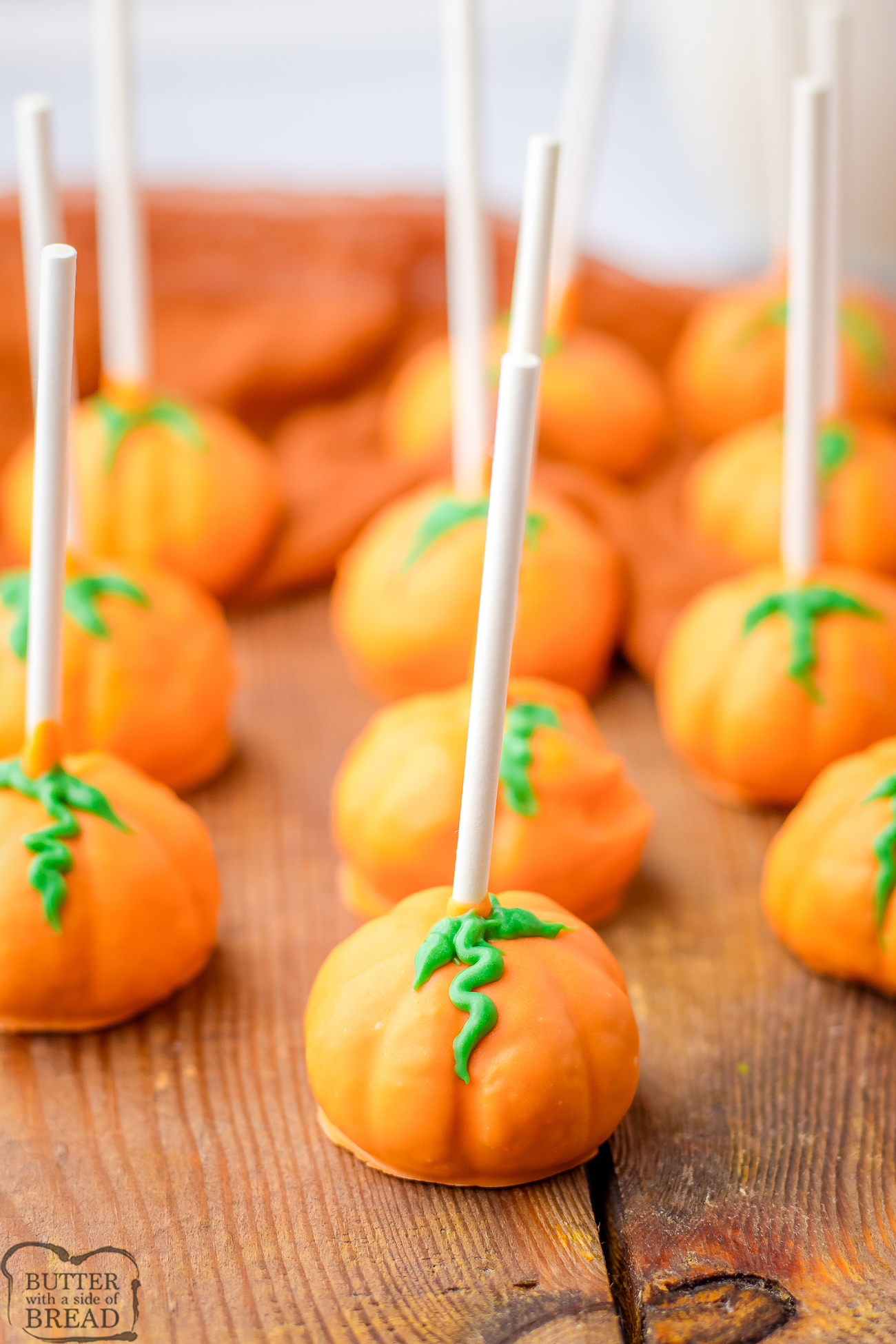pumpkin oreo balls with sticks