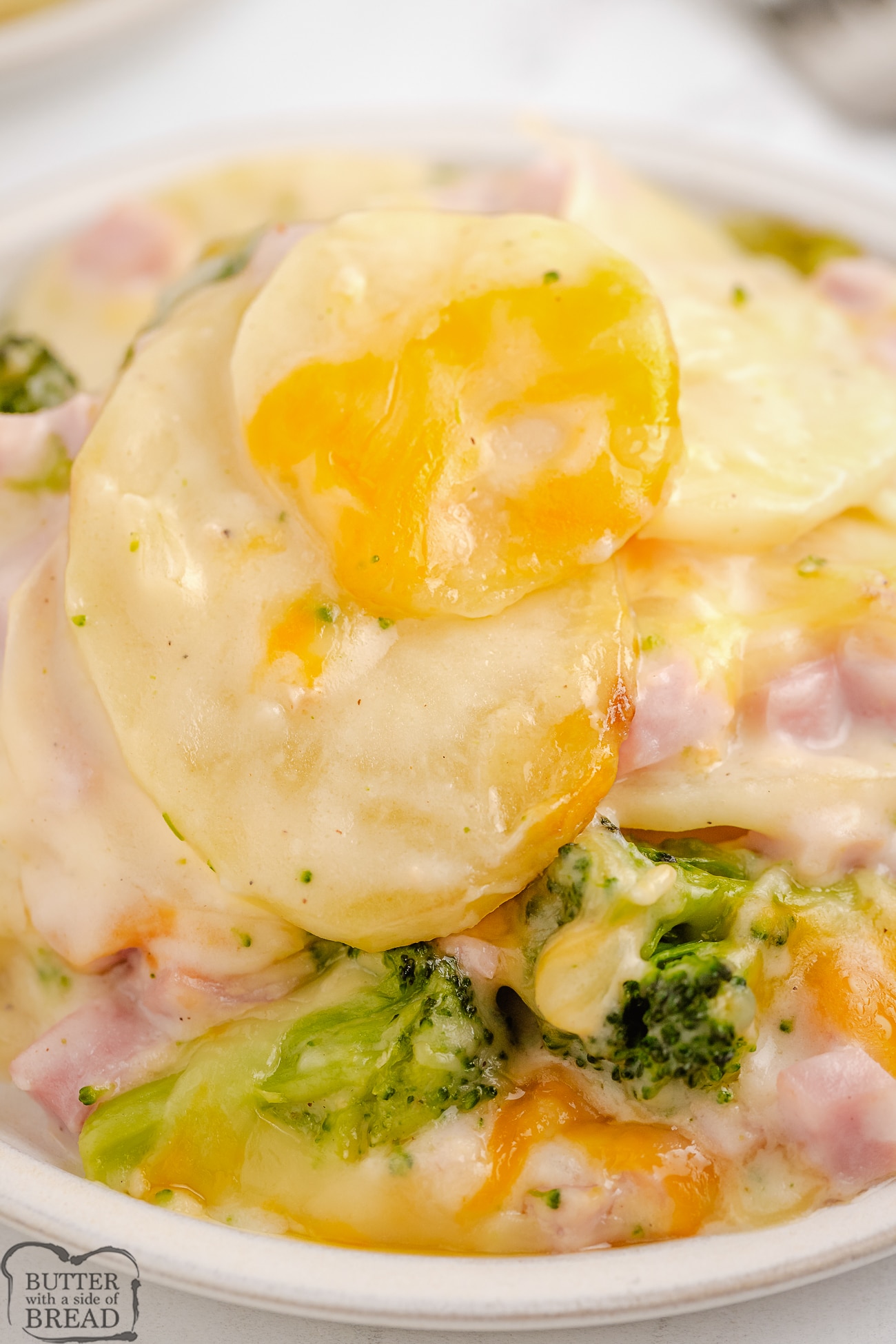 cheesy scalloped potatoes with ham and broccoli