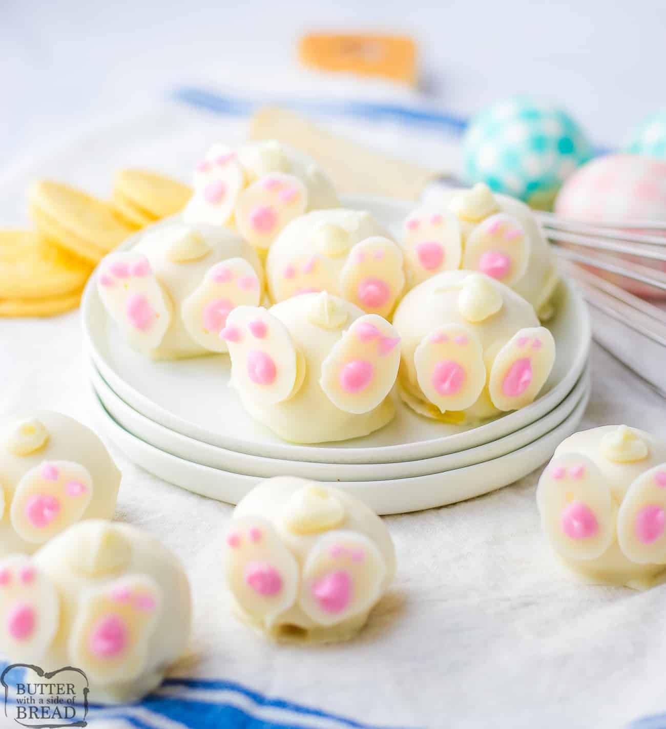 Easter bunny oreo balls with bunny bums and feet