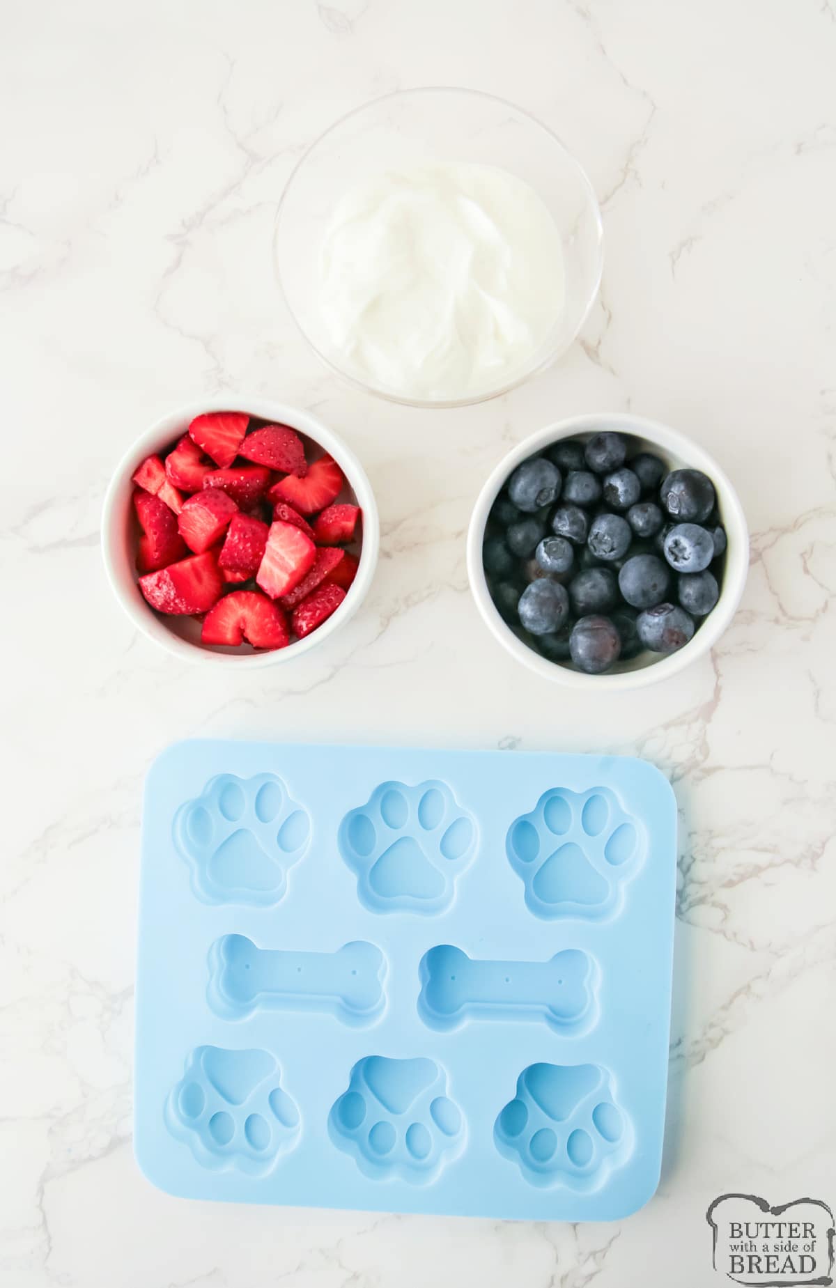 Ingredients in Mixed Berry Frozen Dog Treats. 