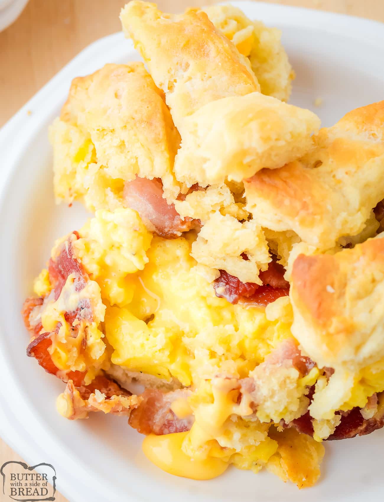 bacon egg and cheese breakfast biscuit braid