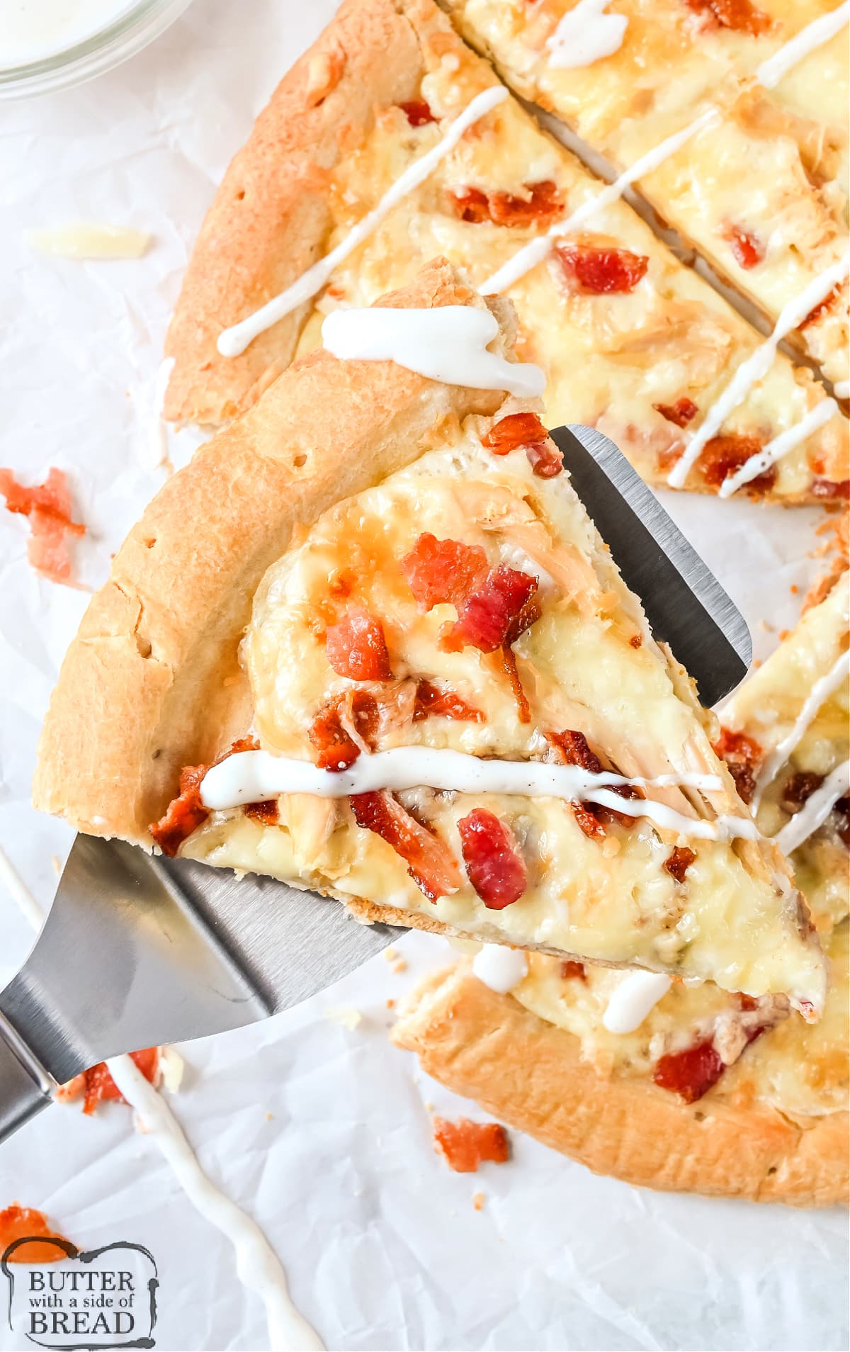 Chicken Bacon Ranch Pizza is made in less than 30 minutes with simple ingredients. Delicious pizza recipe that is just as fast as your favorite take-out!