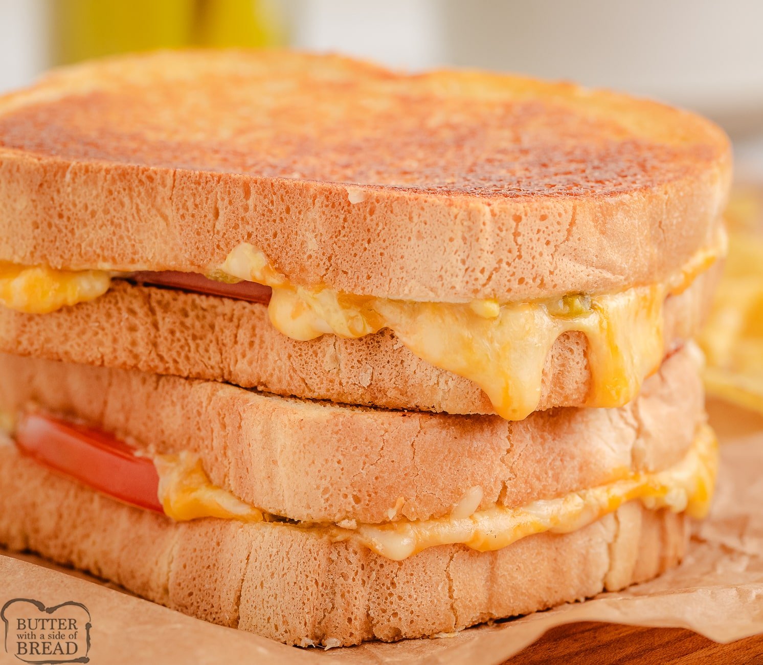 green chile grilled cheese sandwiches