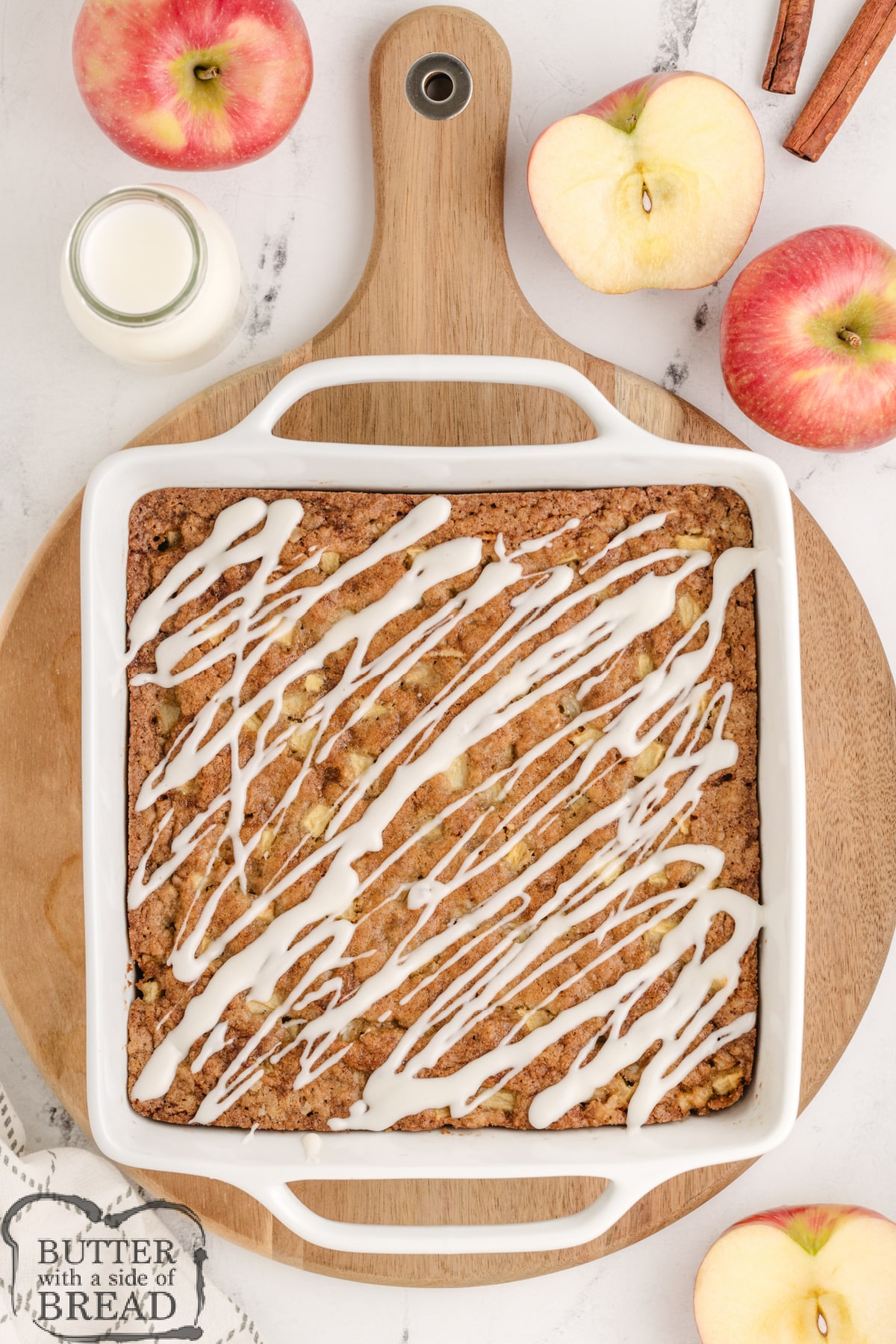 Pan of coffee cake made with oats, apples, and cinnamon.