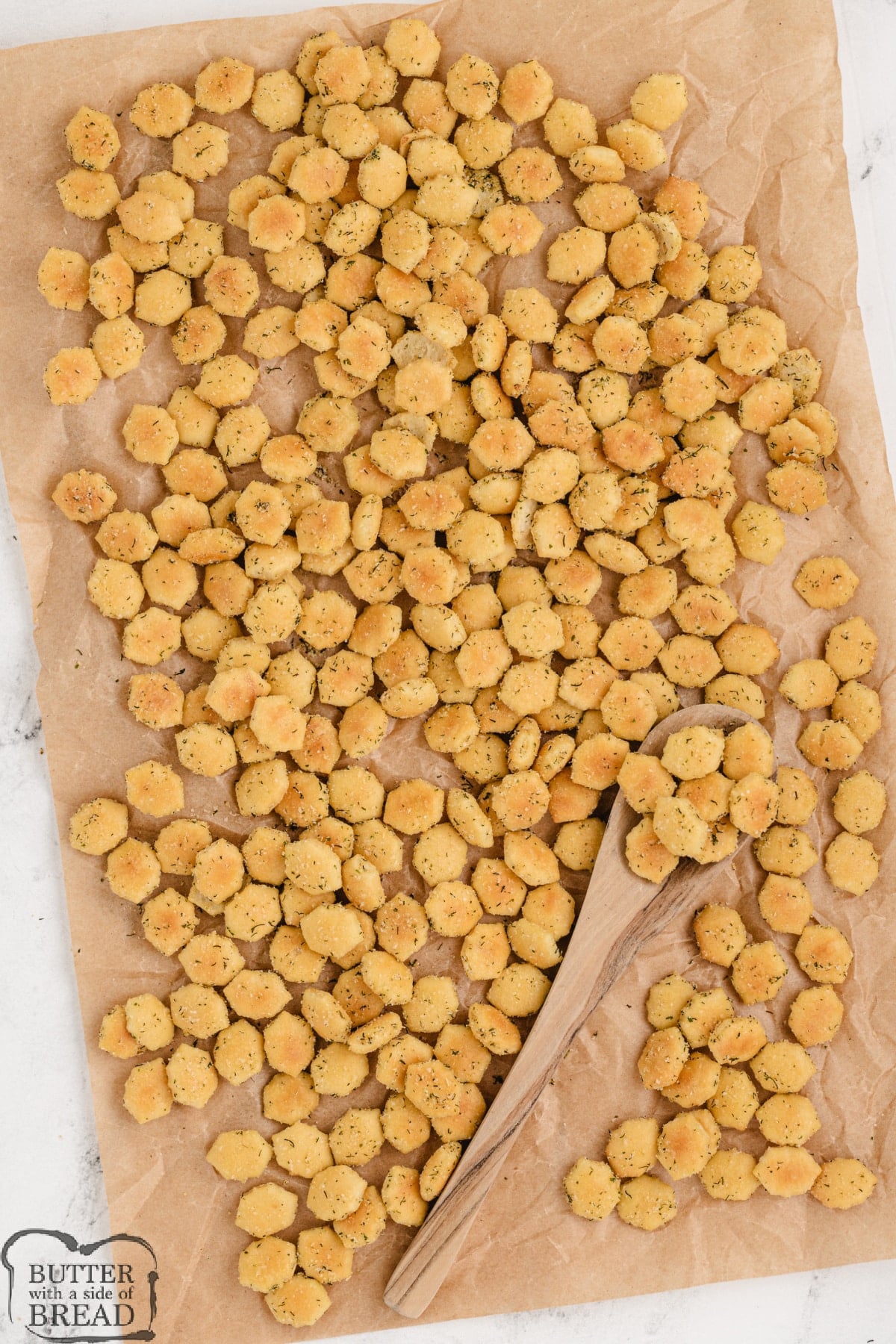 Baked seasoned oyster crackers.