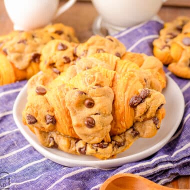 chocolate chip cookie dough croissants