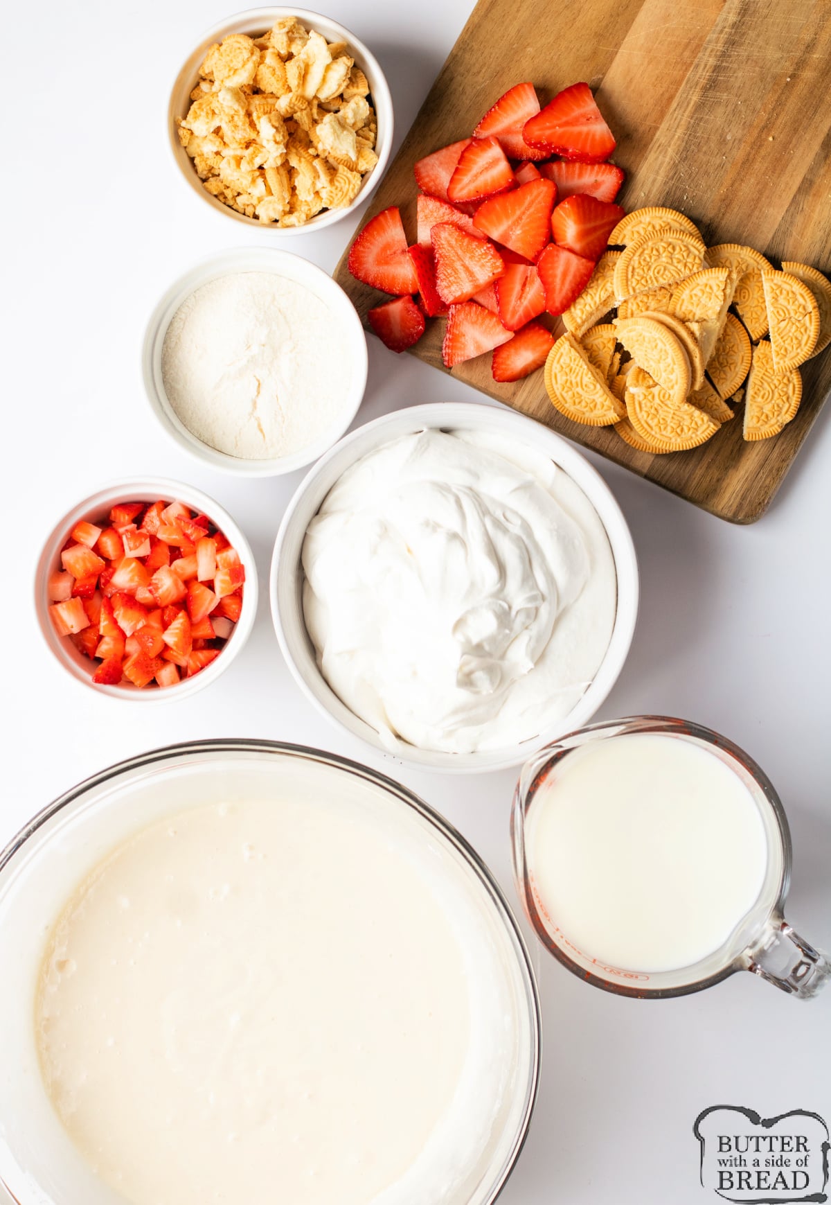 Ingredients in Golden Oreo Strawberry Pudding Cake.