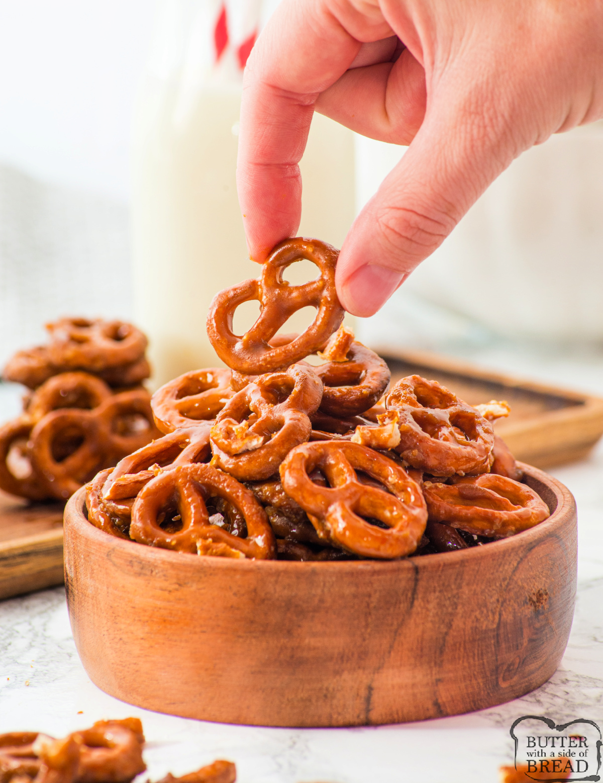 Easy butter toffee pretzels recipe with mini pretzels and caramel coating.