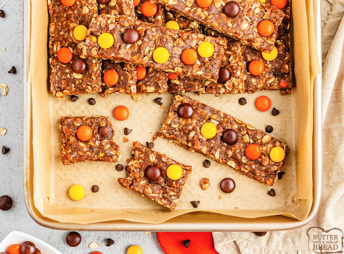 Chilled protein bars with extra Reese’s Pieces sprinkled on top for a festive fall look.
